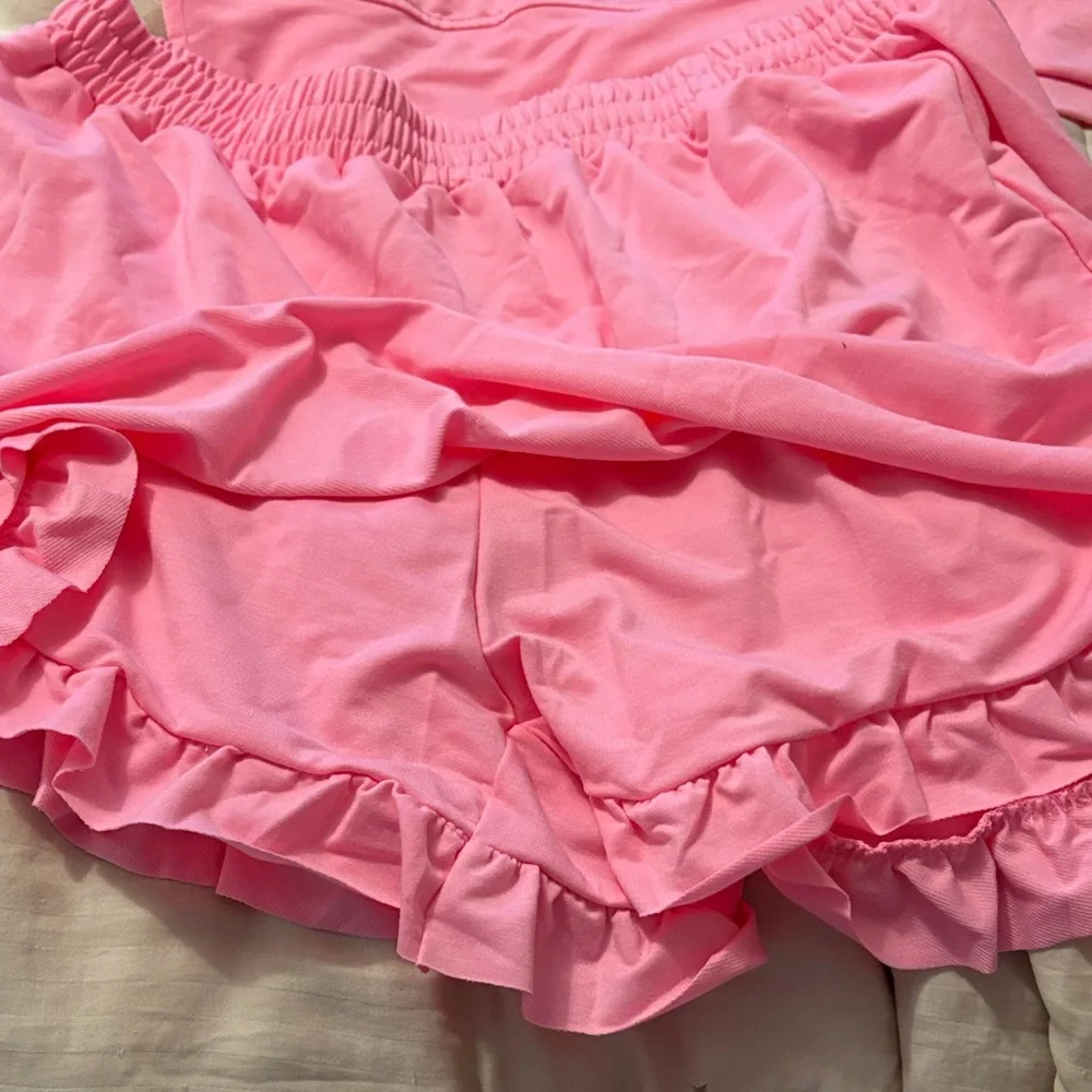 Pink Ruffled Two-Piece Set - Picture 3 of 3